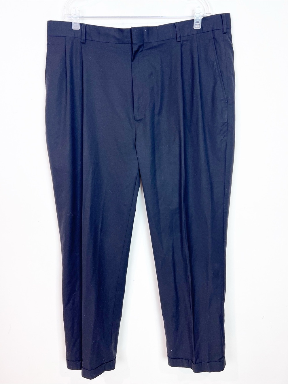 JOS A BANK TRAVELERS COLLECTION BLACK PLEATED SLACKS DRESS PANTS MENS 40x30